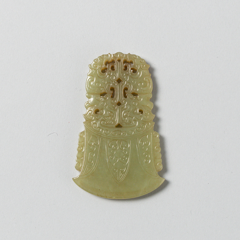 Lot2020 Yellow Jade Dragon Pattern Brand  Qing Dynasty (1616-1912)