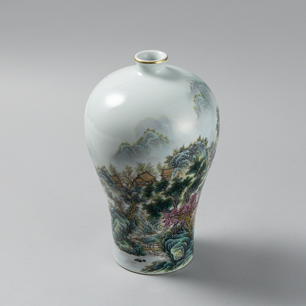 Lot1061 A Rare Famille-Rose Painted Gold Landscape Pattern Vase,With Silk Vertical Scroll Ink Painting Qing dynasty YongZheng Mark & Period(1723-1735)